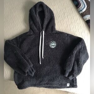 Women’s Levitate sherpa fleece hoodie